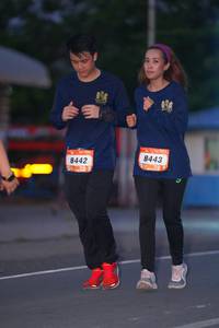 BIB: 8443, 8442
                            <button type="button" onclick="openModal(3263337)" class="btn btn-primary btn-sm float-right btn-popup" data-toggle="modal" data-target=".modal-high-quality">
                        <i class="fas fa-shopping-cart"></i> Add to Cart
                    </button>
                                            <button type="button" onclick="isThisMe(3263337, true)" class="btn btn-success btn-sm float-right btn-popup btn-isme hidden" data-toggle="tooltip" data-placement="bottom" title="นี่คือรูปของคุณใช่ไหม คลิกที่นี่เพื่อเอาเข้าอัลบั้ม">
                        <i class="fas fa-plus"></i> Add to album
                    </button>
                    <button type="button" onclick="isThisMe(3263337, false)" class="btn btn-warning btn-sm float-right btn-popup btn-isnotme hidden">
                        <i class="fas fa-ban"></i> Remove from album
                    </button>